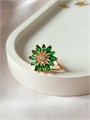 Кольцо "Изумрудная хризантема" 19268